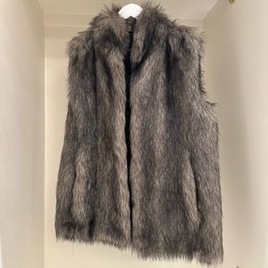 NWOT fast fur vest